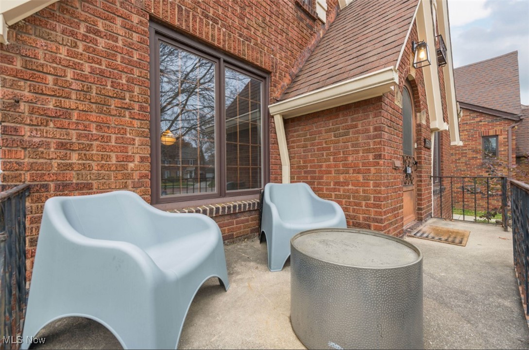 15500 Greenway Road Cleveland, OH 44111 - Photo 4 of 36 View of patio / terrace