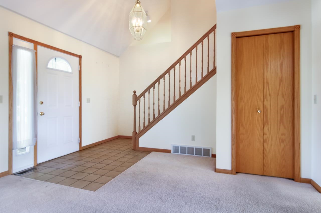 1174 Piccadilly Road Traverse City, MI 49685 - Photo 8 of 28 1903338-7.JPG