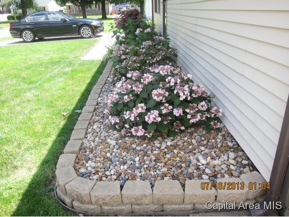 3048 East Trinity Avenue Springfield, IL 62702 - Photo 18 of 19