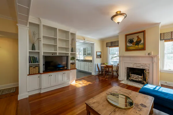 $1,600,000 | 39 Elm Street, Unit B, Woodstock, VT 05091