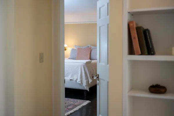 $1,600,000 | 39 Elm Street, Unit B, Woodstock, VT 05091