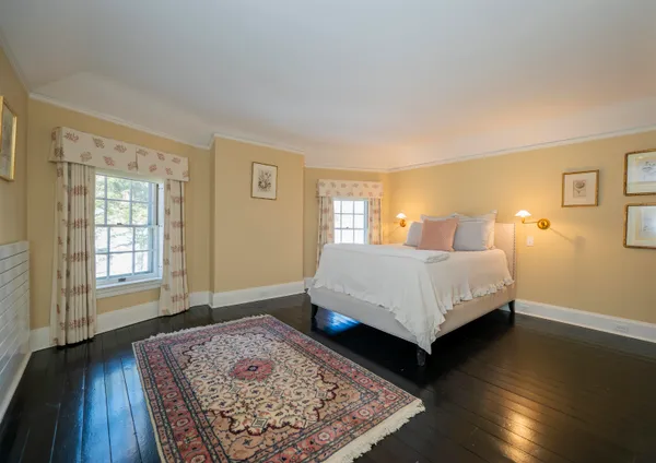 $1,600,000 | 39 Elm Street, Unit B, Woodstock, VT 05091