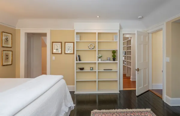 $1,600,000 | 39 Elm Street, Unit B, Woodstock, VT 05091