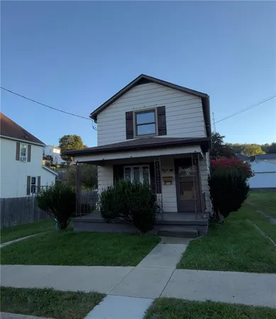 $50,000 | 215 Lowell Street, Vandergrift, PA 15690