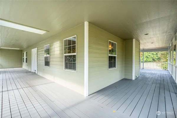 $1,500,000 | 732 Satsop Road West, Montesano, WA 98563