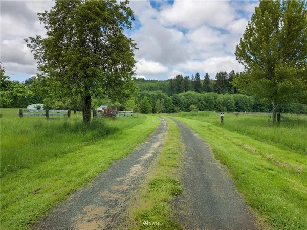 $1,500,000 | 732 Satsop Road West, Montesano, WA 98563