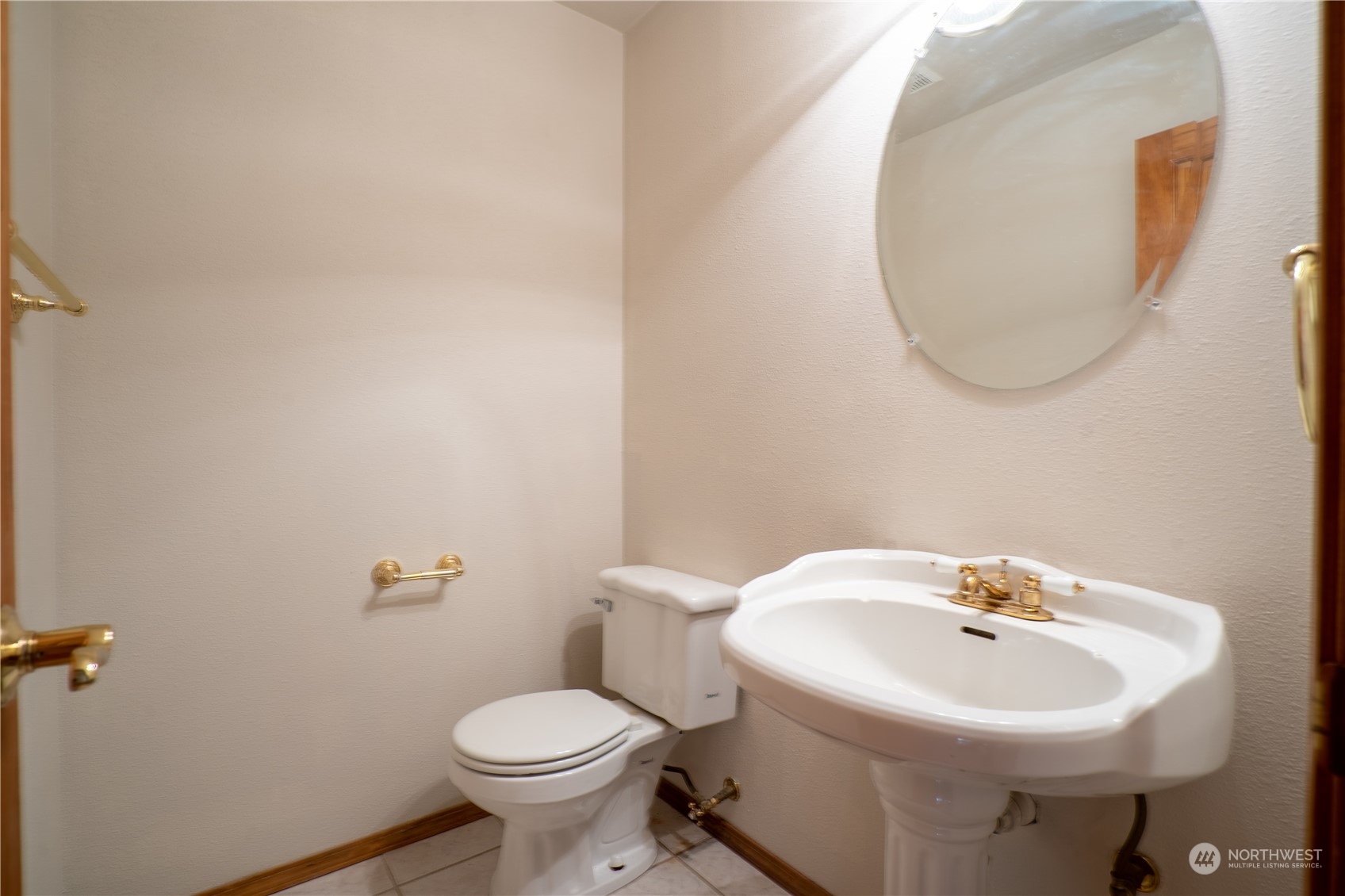 732 Satsop Road West Montesano, WA 98563 - Photo 7 of 39