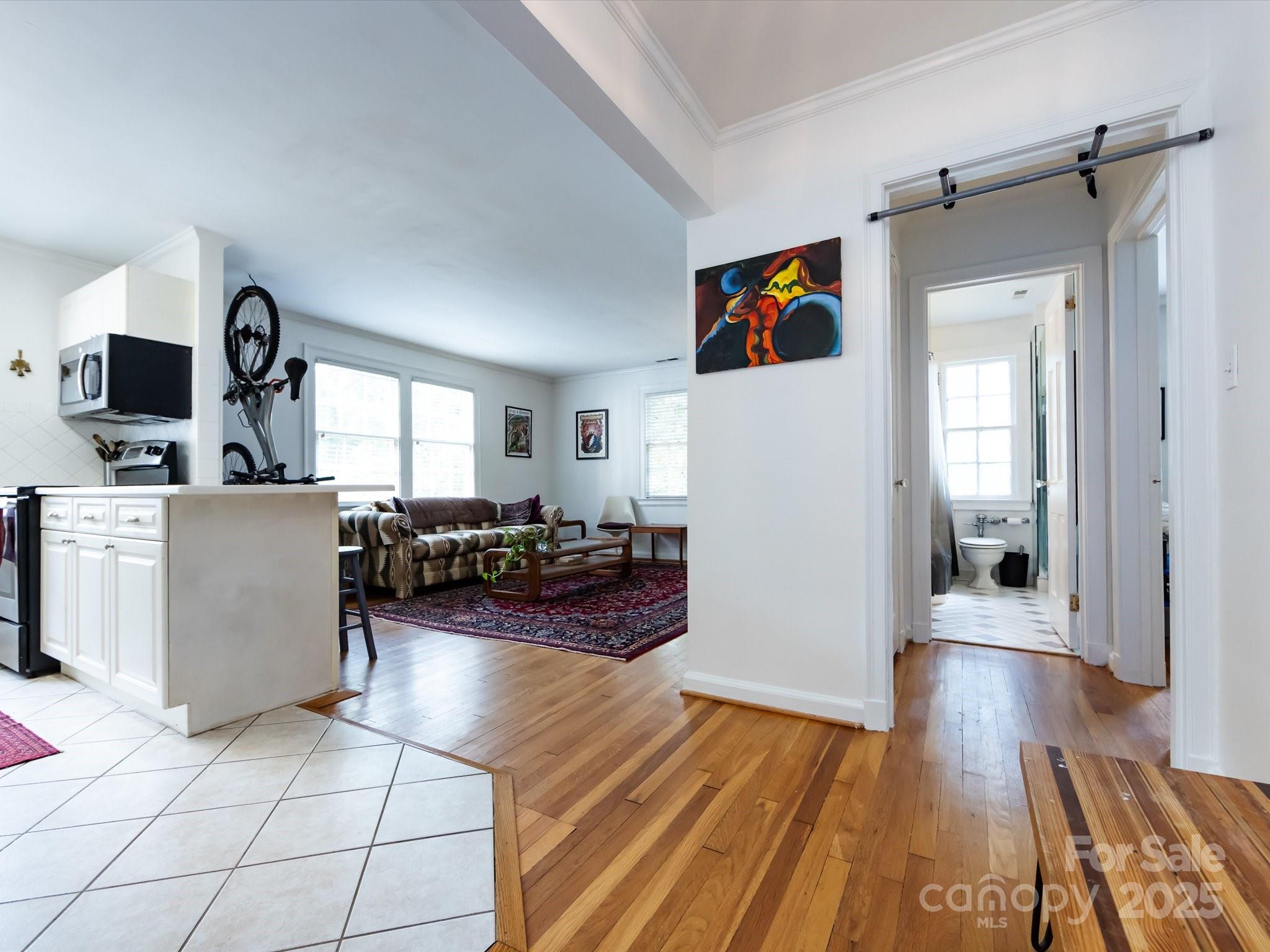 110 Colville Road, Unit 12B Charlotte, NC 28207 - Photo 9 of 26 Gallery Image 9