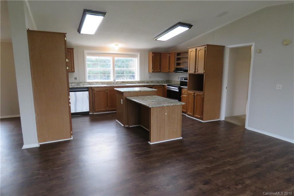 220 State Rd S-46-167, Unit 21 York, SC 29745 - Photo 2 of 36 Gallery Image 2