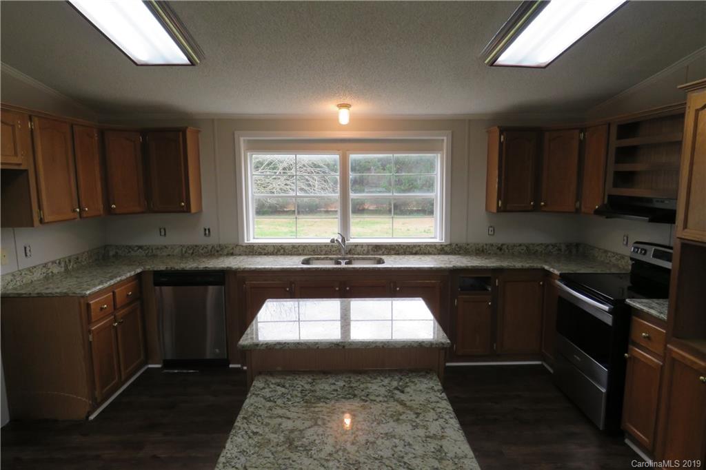 220 State Rd S-46-167, Unit 21 York, SC 29745 - Photo 5 of 36 Gallery Image 5