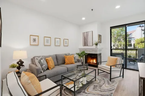 $660,000 | 126 Shorebird Circle, Redwood City, CA 94065