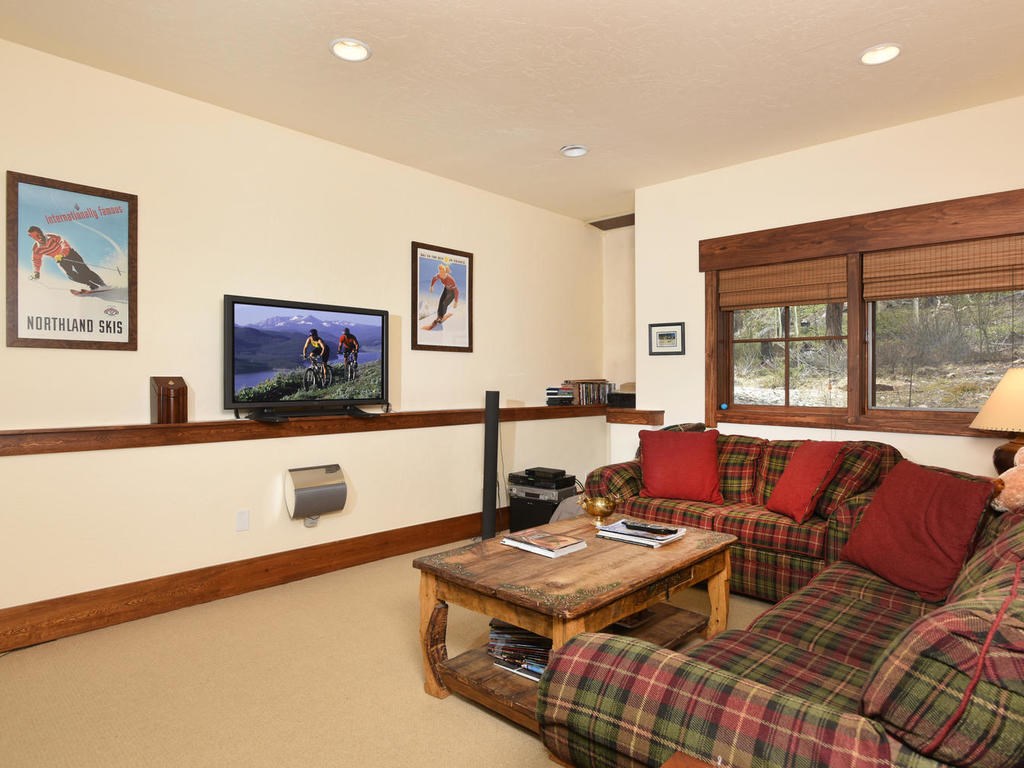 68 Wolf Rock Road Keystone, CO 80435 - Photo 17 of 25 Gallery Image 17