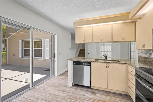 $275,000 | 2846 Southwest Lakemont Place, Palm City, FL 34990