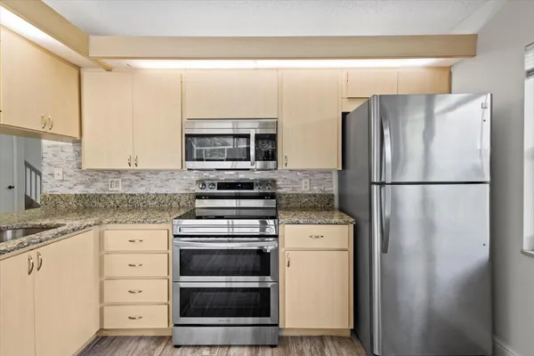 $275,000 | 2846 Southwest Lakemont Place, Palm City, FL 34990