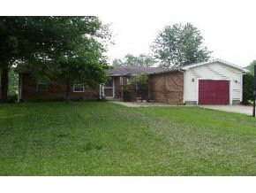395 Bennett Road Bedford, IN 47421 - Photo 2 of 8