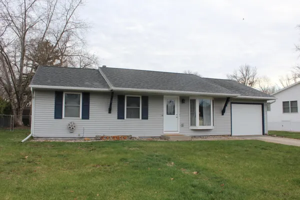 $289,900 | 1059 La Crosse Street, Onalaska, WI 54650