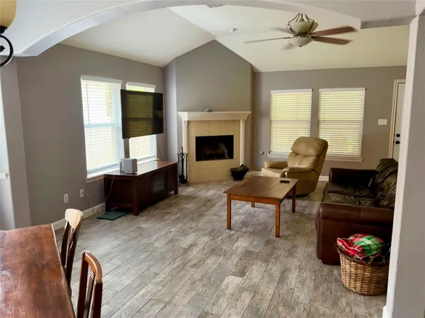 $279,000 | 223 Maple Lane, Conroe, TX 77304