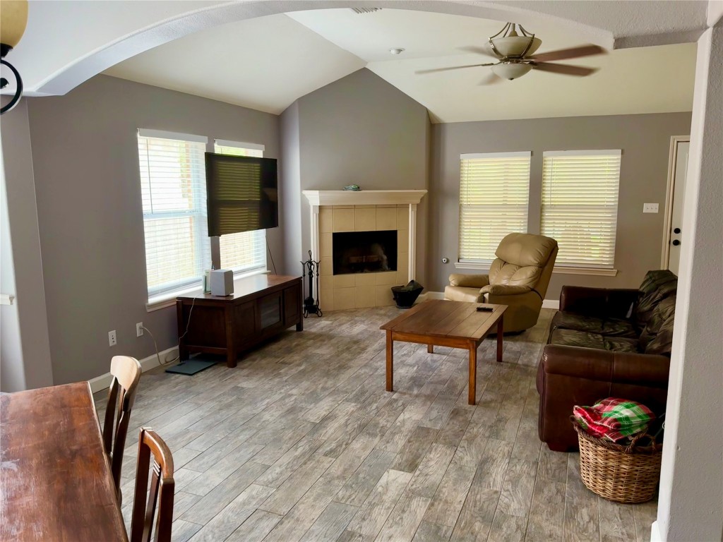 223 Maple Lane Conroe, TX 77304 - Photo 17 of 24 Living Room
