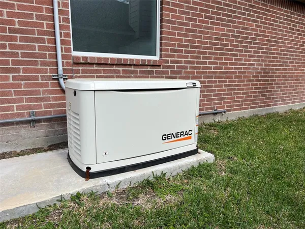 $279,000 | 223 Maple Lane, Conroe, TX 77304