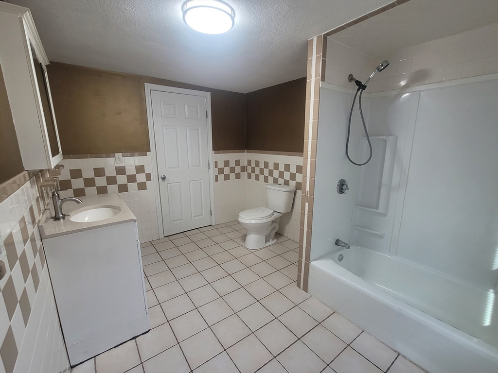 237 Colburn Street, Unit 237 Dedham, MA 02026 - Photo 13 of 16