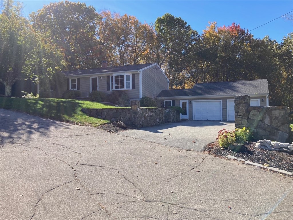 269 Madeleine Avenue Woonsocket, RI 02895 - Photo 17 of 18 Gallery Image 17