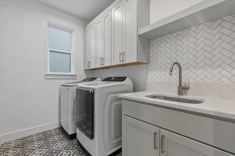 $1,189,369 | 4527 Clawson Road, Austin, TX 78745