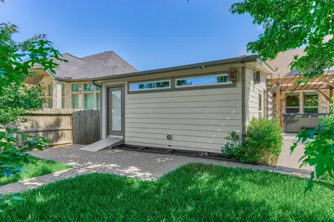 $745,000 | 238 Bronze View Drive, Montgomery, TX 77316