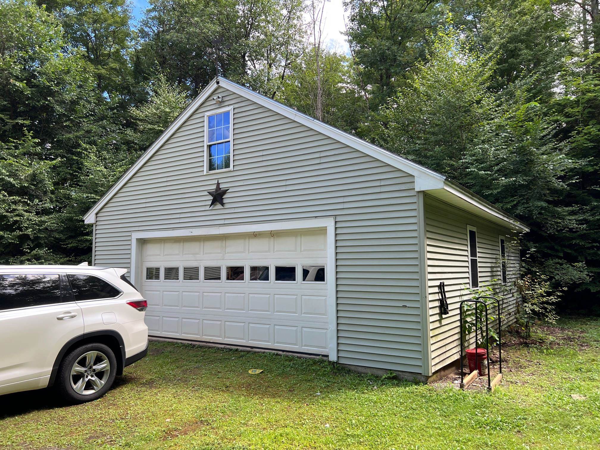 41 Country Hill Road Loudon, NH 03307 - Photo 3 of 35
