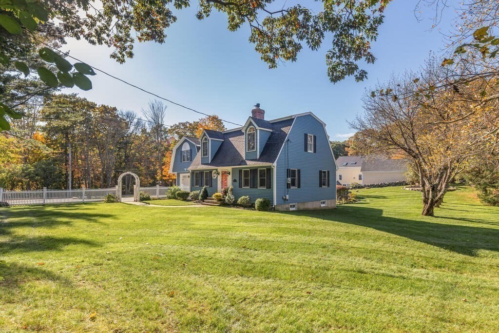 4 School Street Middleton, MA 01949 - Photo 29 of 39 Gallery Image 29