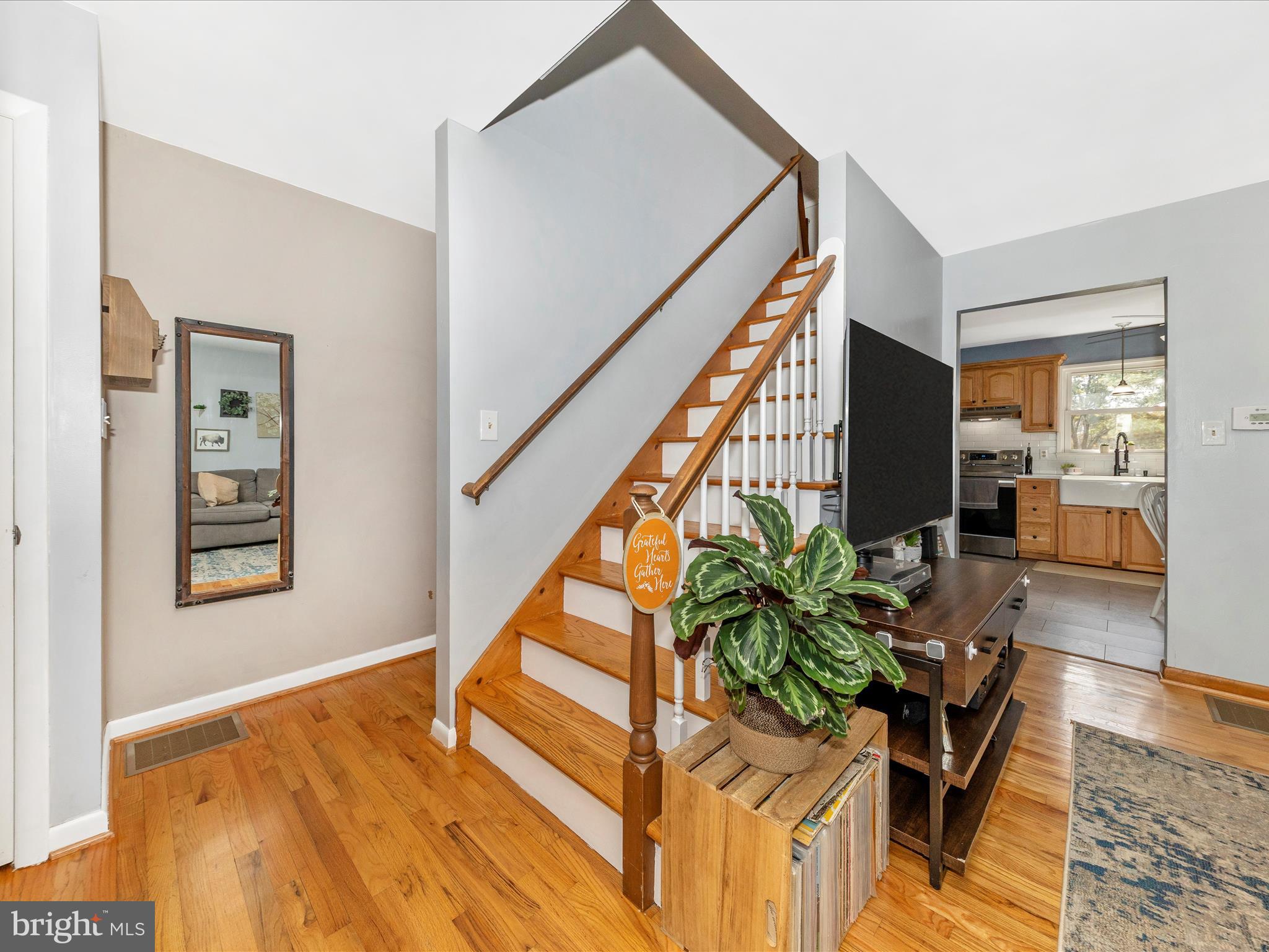 8829 Orndorff Road Thurmont, MD 21788 - Photo 23 of 46 a view of an entryway