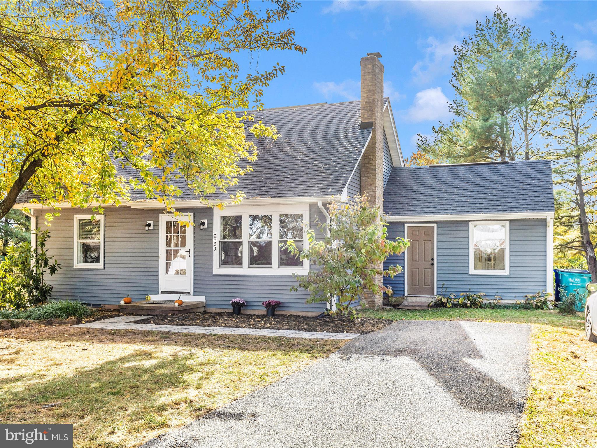 8829 Orndorff Road Thurmont, MD 21788 - Photo 36 of 46 a front view of a house with swimming pool