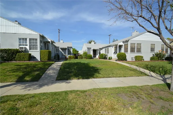 $1,100,000 | 3013 West Victory Boulevard, Burbank, CA 91505