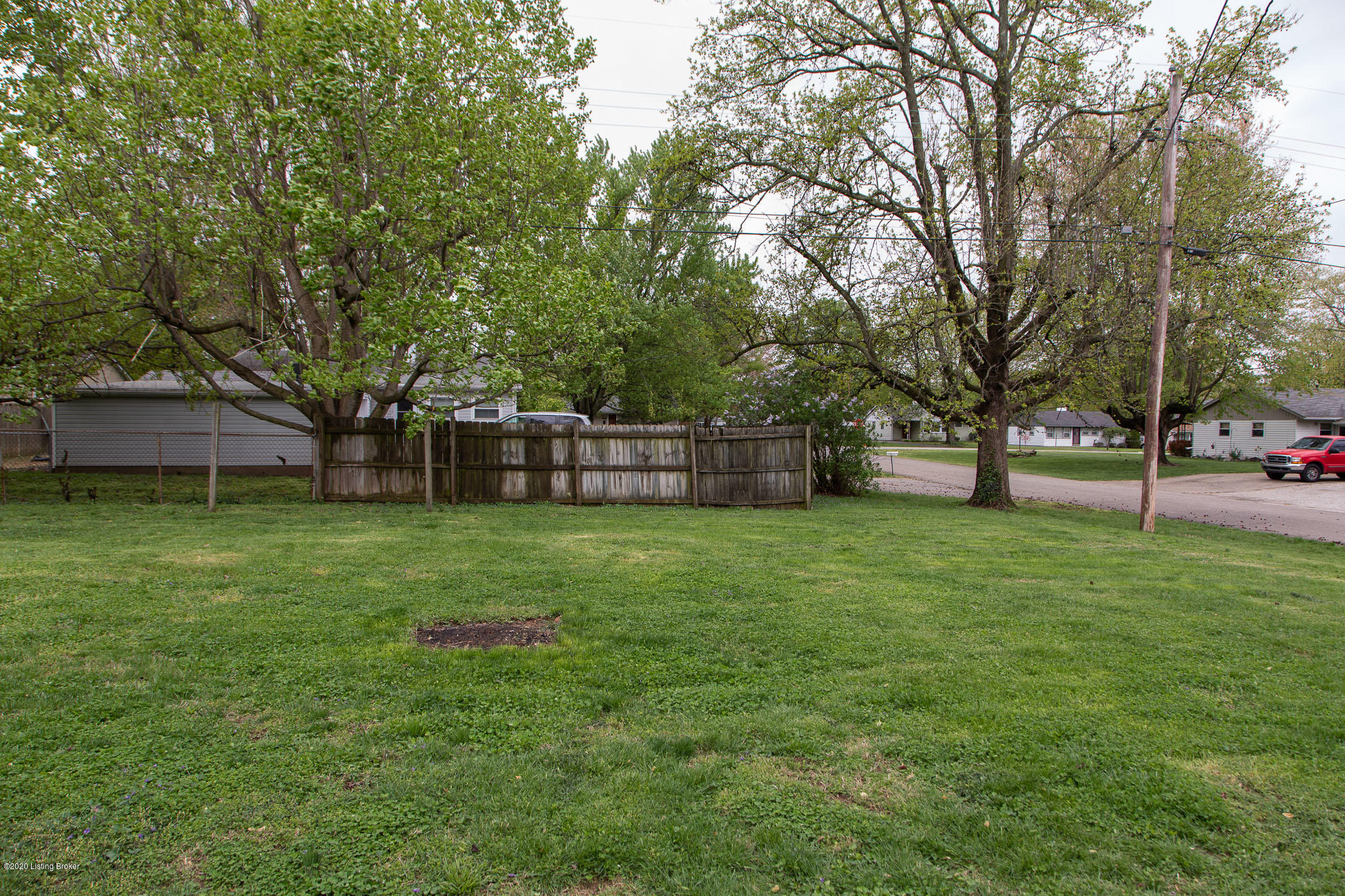 219 Redding Road Louisville, KY 40218 - Photo 42 of 42 219Redding038