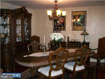 16 Stokes Road Mount Laurel, NJ 08054 - Photo 3 of 12 Dining Room