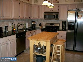 16 Stokes Road Mount Laurel, NJ 08054 - Photo 4 of 12 Kitchen