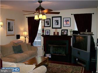 16 Stokes Road Mount Laurel, NJ 08054 - Photo 6 of 12 Family Room