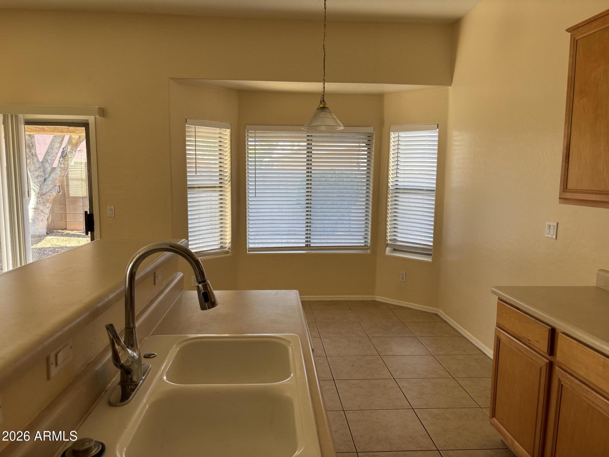 628 East Ranch Road Gilbert, AZ 85296 - Photo 7 of 18