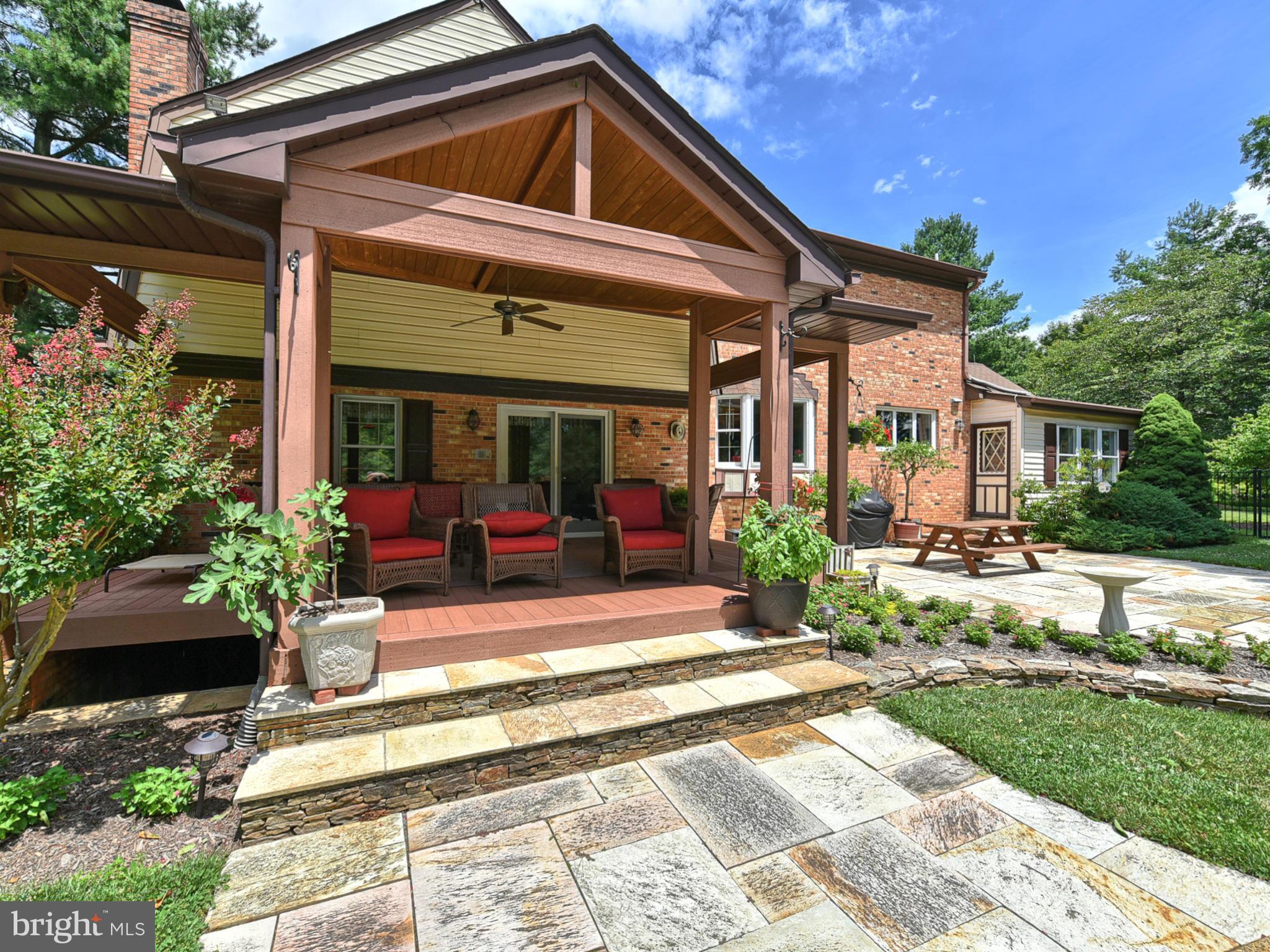 4300 Damascus Road Laytonsville, MD 20882 - Photo 36 of 61 Covered deck