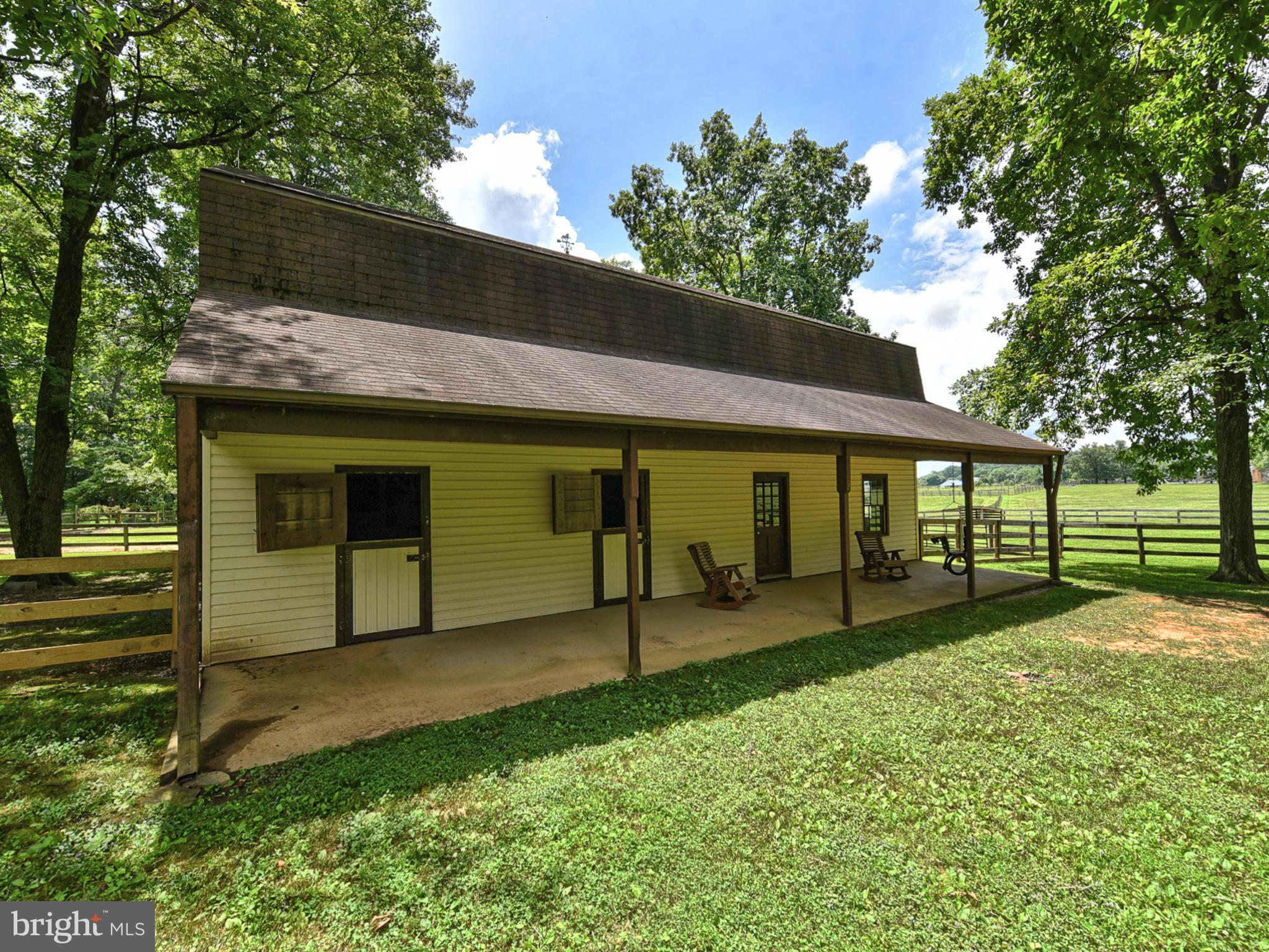 4300 Damascus Road Laytonsville, MD 20882 - Photo 47 of 61 6 stall barn