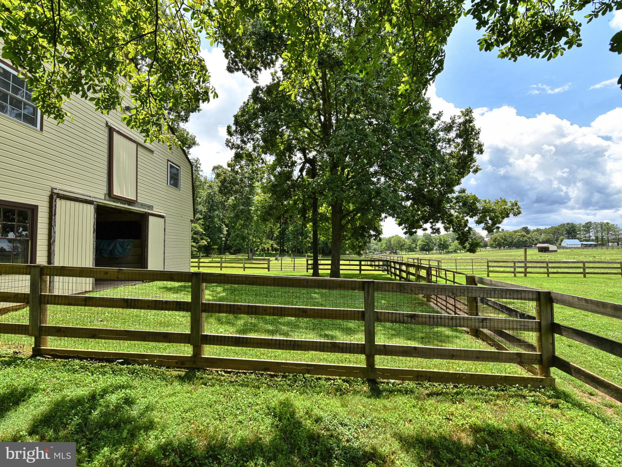 4300 Damascus Road Laytonsville, MD 20882 - Photo 52 of 61 Barn view