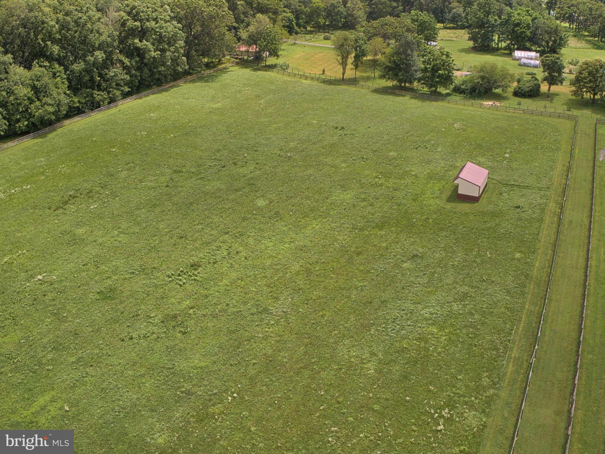 4300 Damascus Road Laytonsville, MD 20882 - Photo 59 of 61 Paddock w/run in shed