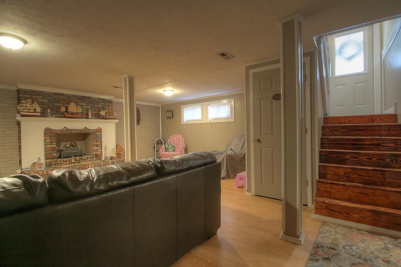 489 Sunshine Hill Road London, KY 40744 - Photo 25 of 37 43 (2)