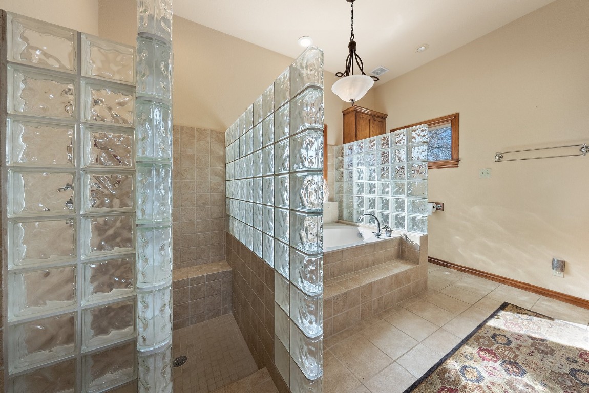 8095 Ranch To Market Road 2618 Fredonia, TX 76842 - Photo 15 of 39 a view of entryway with a front door