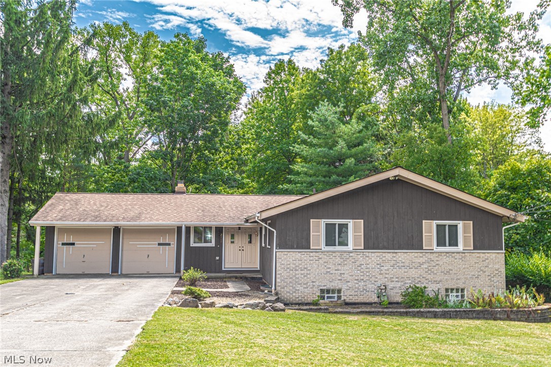2400 Harris Road Broadview Heights, OH 44147 - Photo 1 of 21 Gallery Image 1
