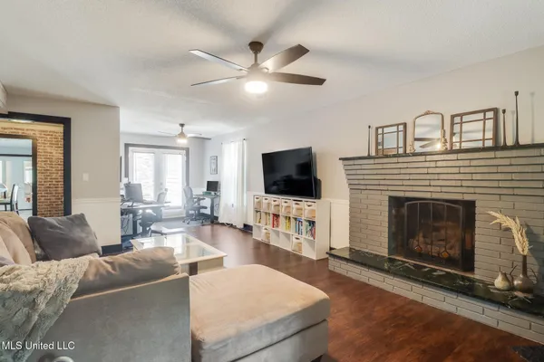 $3,100 | 311 Westview Drive, Biloxi, MS 39531