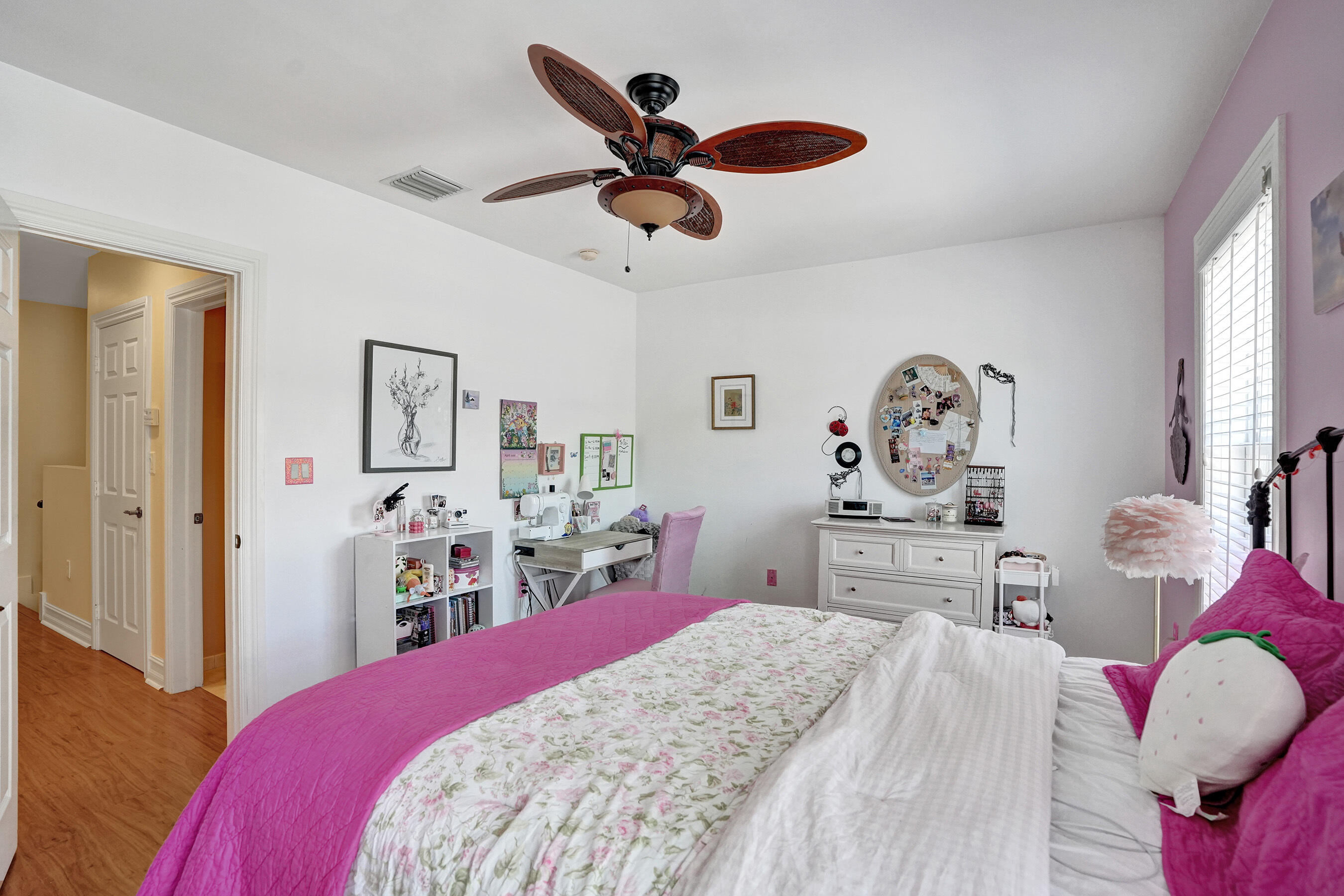 1127 North Victoria Park Road Fort Lauderdale, FL 33304 - Photo 33 of 45 DSC06876