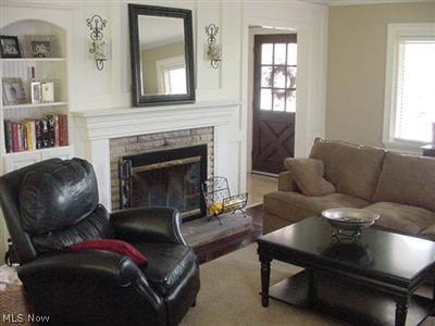 403 East Pleasant Valley Road Independence, OH 44131 - Photo 4 of 25 Gallery Image 4