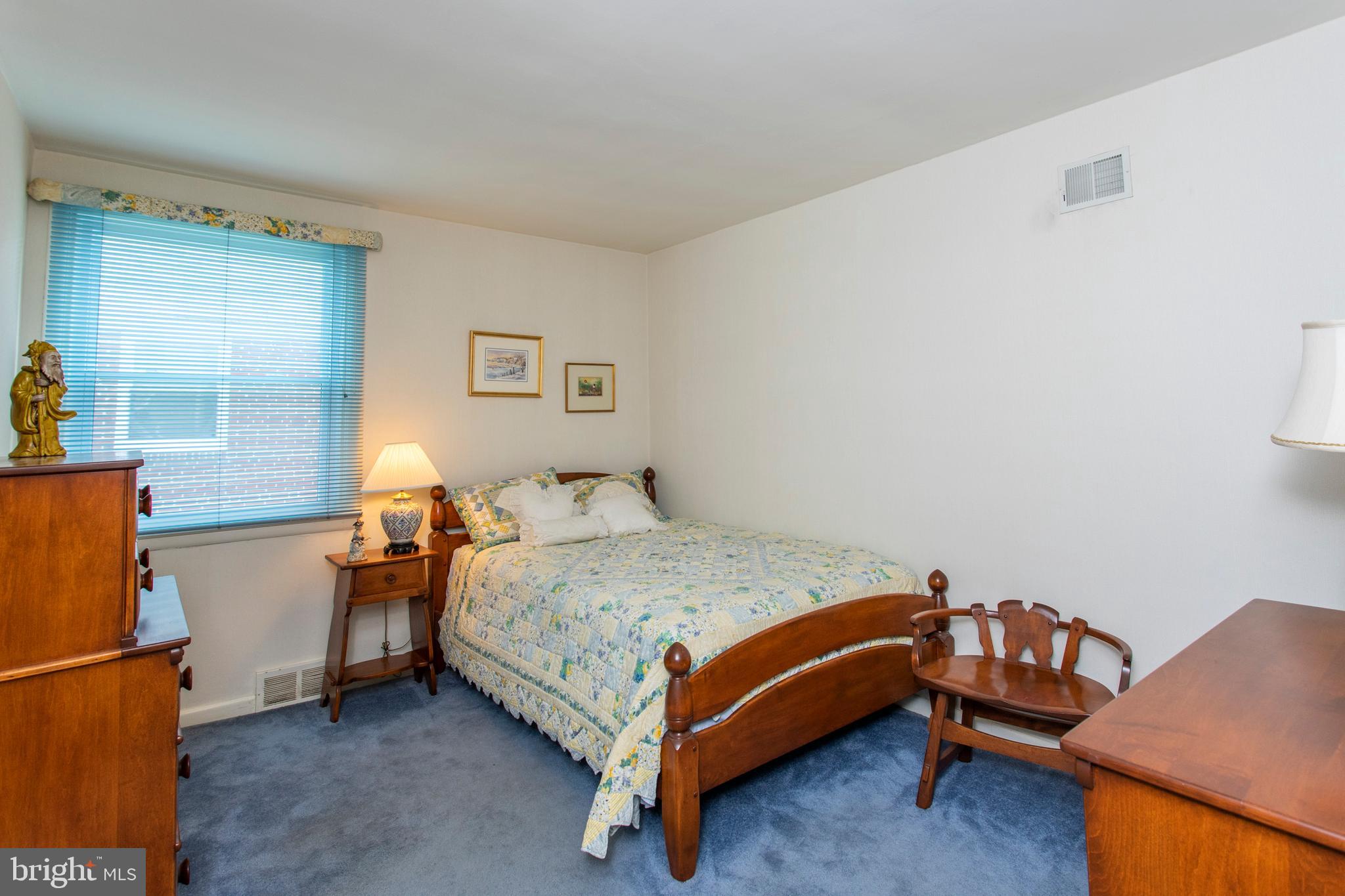 608 Wanamaker Road Jenkintown, PA 19046 - Photo 14 of 25 2nd bedroom