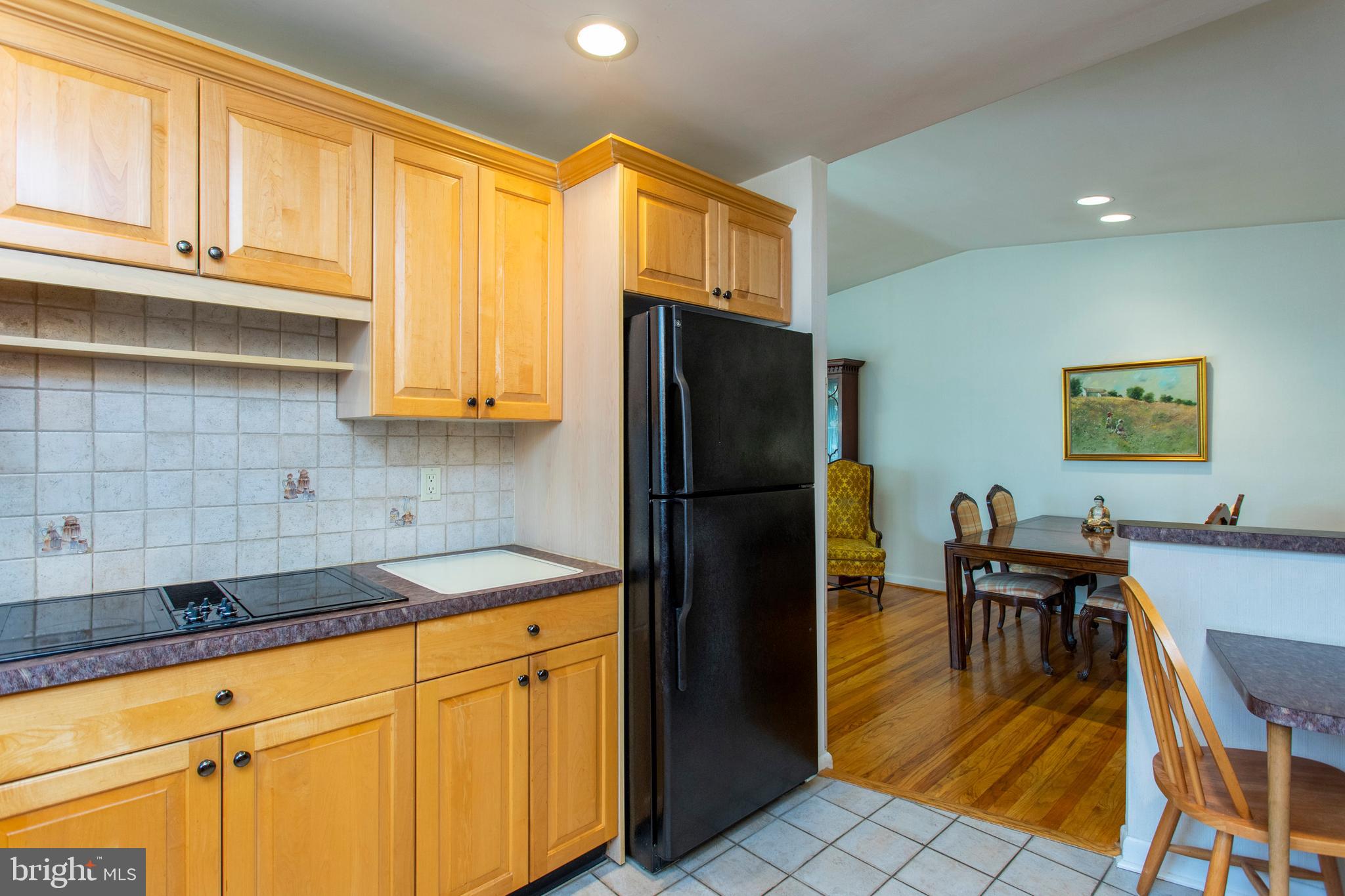 608 Wanamaker Road Jenkintown, PA 19046 - Photo 9 of 25 Kitchen