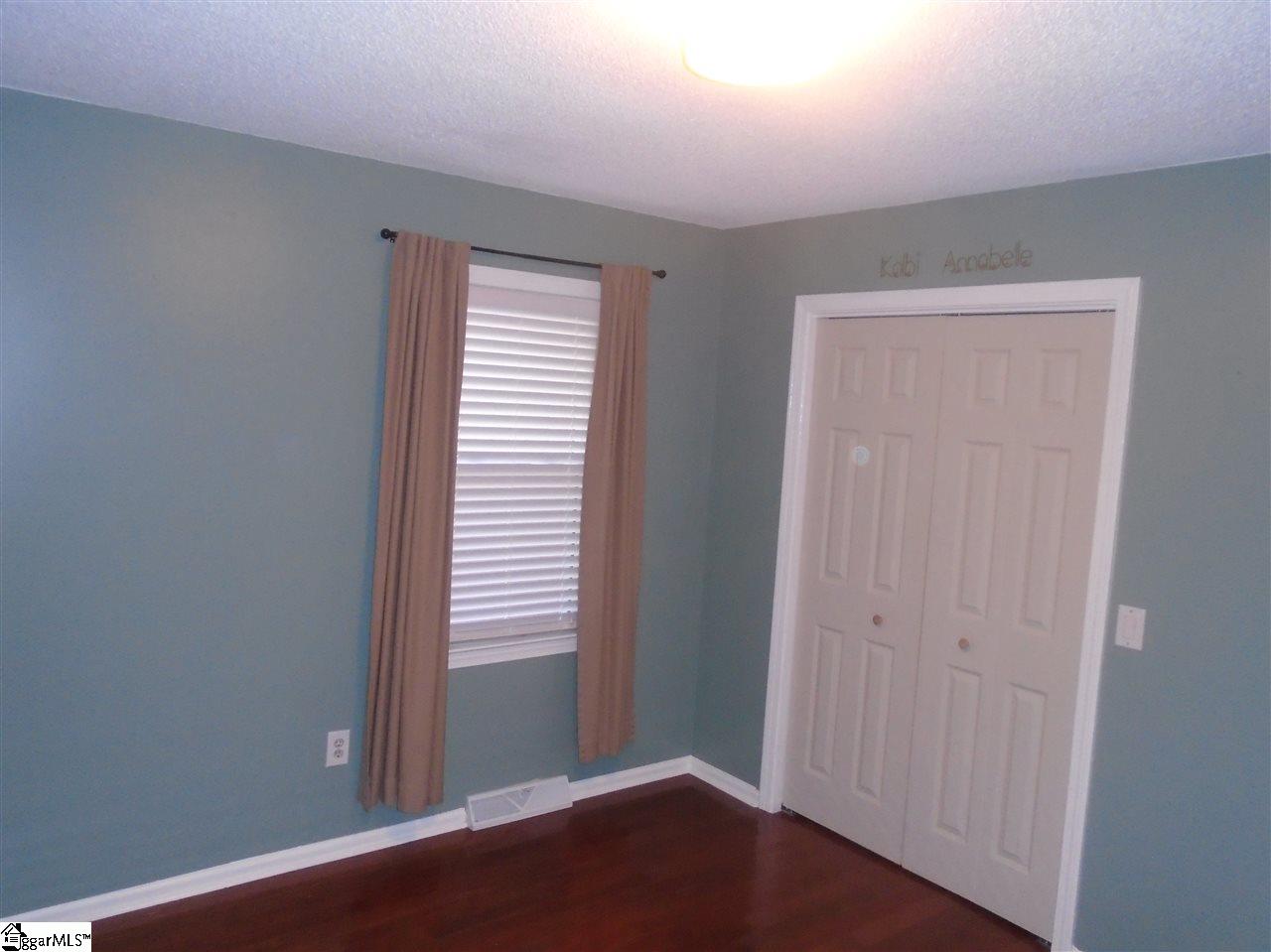 316 Jamestown Road Easley, SC 29640 - Photo 12 of 23